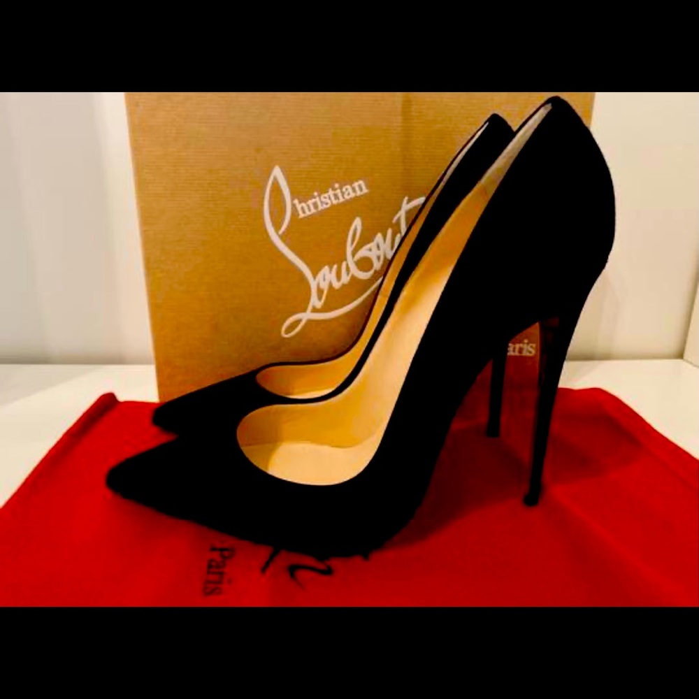 💄👠Christian Louboutin So Kate Black Suede Pumps